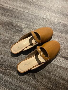 Leather Mule Shoes